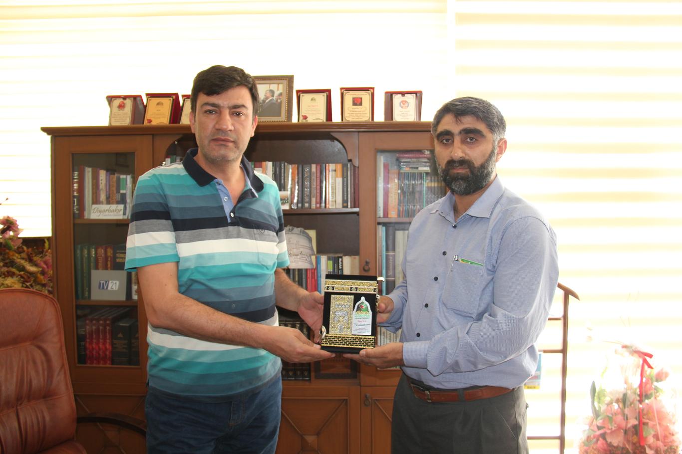 Peygamber Sevdalıları Platformu'ndan teşekkür ziyaretleri Peygamber Sevdalıları Platformu'ndan teşekkür ziyaretleri